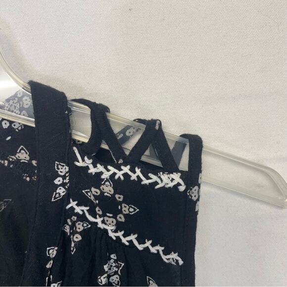 Lucky Sleeveless Blouse boho printed design fringe tassels V-neck Size Large - Picture 3 of 10